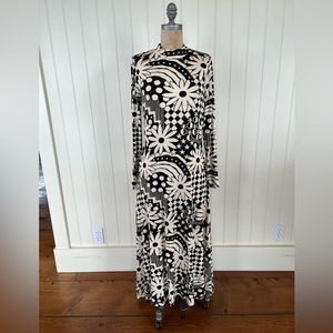 Anthropologie Dress with Beautiful Black and Cream Pattern
